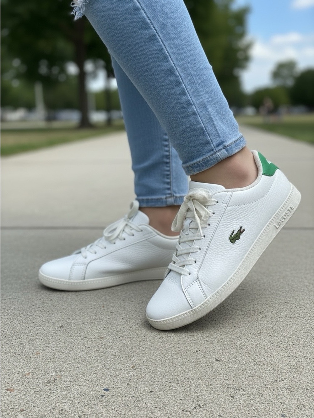 Lacoste White Leather Sneaker with Green Croc Logo preppy old money tennis size6